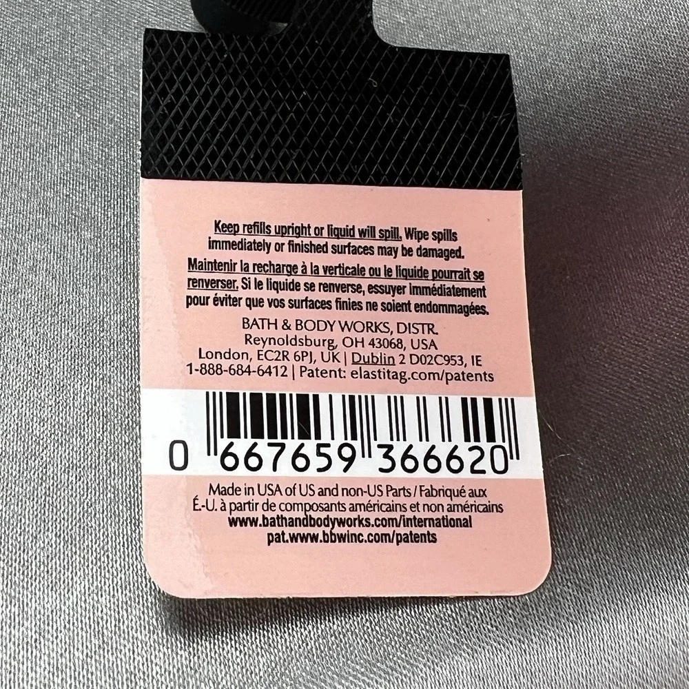 Bath‎ & Body Works Wallflower Plug-in + Pink Pineapple Sunrise Fragrance Refill